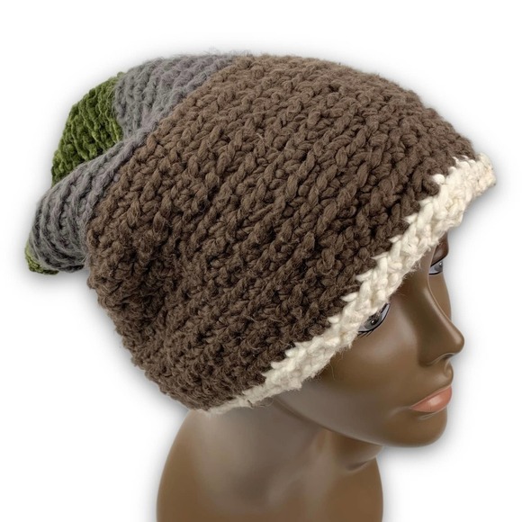 Hand made crochet woven oversized winter hat - Picture 11 of 12